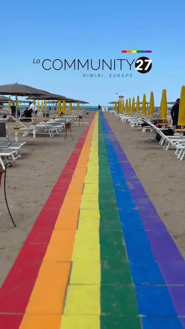 È stato un fine settimana tra sole e vento, sorrisi e armonia, chiacchiere e pennellate… un momento di aggregazione stupendo! Come sempre GRAZIE A TUTTƏ!
#lacommunity27 #rimini #beach #lgbt #freedom #lgbtq #lgbtpride